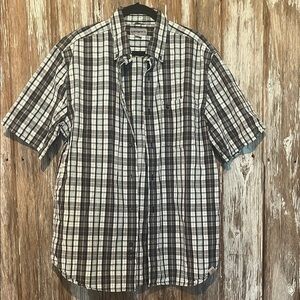 Men’s Carharrt short sleeve button down, size large